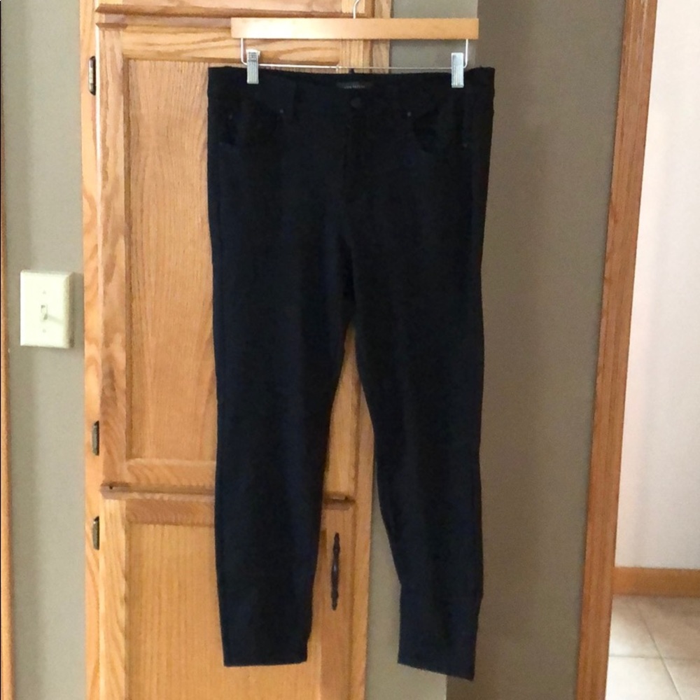 Ann Taylor 5 pocket leggings